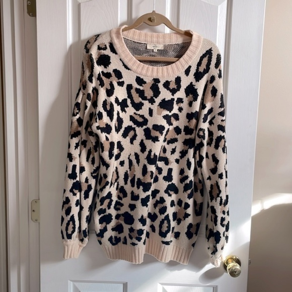 Entro Leopard sweater size M